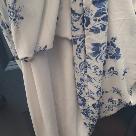 NEW SIGNATURE ROBBIE BEE DRESS SZ 12 NEVER WORN BEAUTIFUL BLUE & WHITE - Picture 3 of 10